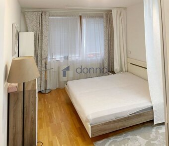 Prodej bytu 3+kk, 95m² + předzahrádka, ul. Drahobejlova, Pra - 9
