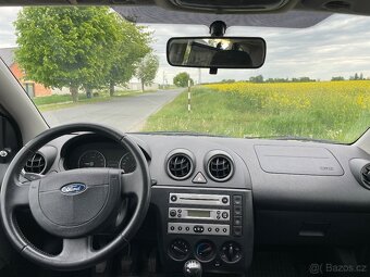 Ford Fiesta 1,4 i KLIMA - 9