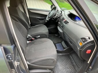 Citroen C4 Picasso 1.6 HDI automat - 9
