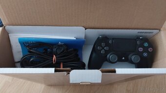 Herní konzole PS4 500GB - 9