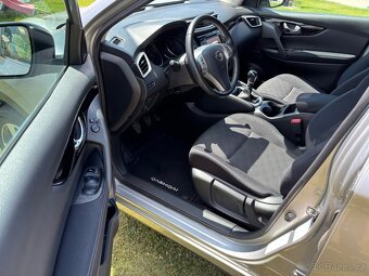 Nissan Qashqai 1.2 DIG-T 115 N-Connecta 2017 ČR Keyless+Pano - 9