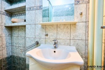 Prodej bytu 2+1 s balkonem (62 m²) - Palackého třída 198/72, - 9