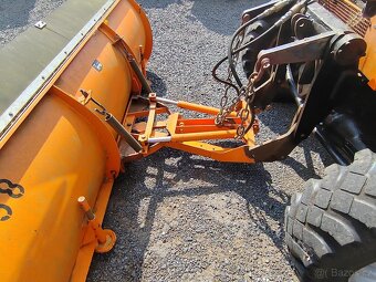 Traktor Deutz Fahr Intrac 2004 - 9