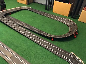 Autodráha Carrera GO Stavba 11 metrů - 9