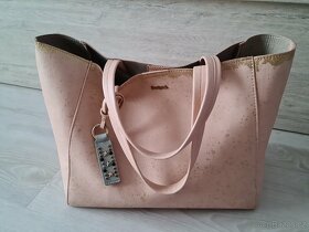 Světle růžová kabelka/shopper zn. Desigual - 9
