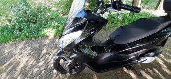 Honda PCX 150 - 9