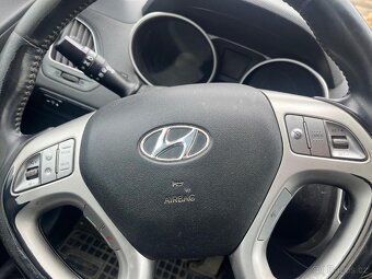 Hyundai ix35 1.7 CRDi VGT POJAZDNÉ, 2013, 85 kW, 167 tkm - 9