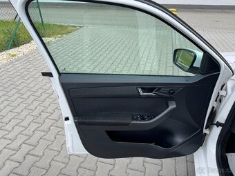 Škoda Fabia 1.4 TDI 77 kW Style Combi / DPH / ČR - 9