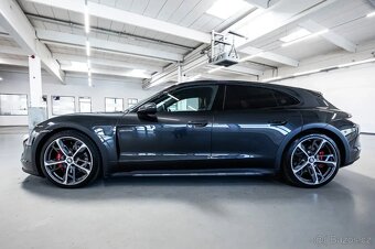 Porsche Taycan 4S CROSS TURISMO - 9
