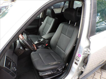 BMW X3 3,0 D 160kW - 4X4,TAŽNÉ ZAŘIZENÍ 2000Kg - 9