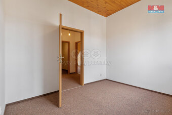 Prodej bytu 5+1 a větší, 143 m², Praha, ul. Na Farkáně III - 9