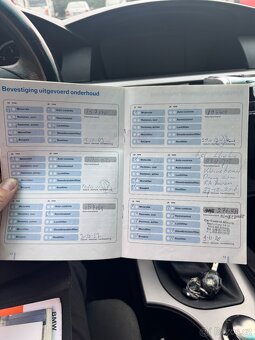 BMW E60 525i 141kW, MANUÁL, Výměním - 9