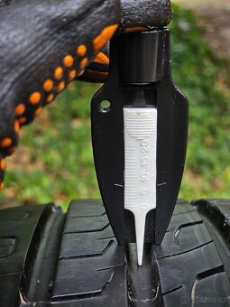 Kusové letní pneu R15 - 9
