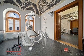 Prodej, komerční/ordinace, 134 m2, Komenského 264/5, 50003 H - 9