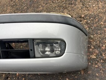 BMW e39 přední nárazník titansilber 354 - 9
