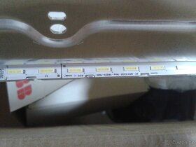 Samsung UE65RU7022 UE50TU8072U - 9