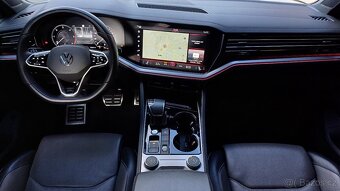 Touareg R-Line 244kW ABT Webasto-vzduch-masáž-TZ-ČR-DPH - 9