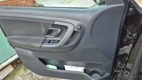Škoda Fabia 2014 1.6TDI 77kW Tažné Výhřev sed. Klimatronic - 9
