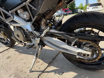 Aprilia Dorsoduro ABS 750 2009 - 9