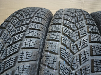 Zimní sada pneu 155/70 R19 GOODYEAR pro BMW i3 - 9