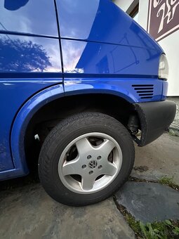 VW TRANSPORTÉR T4 2.5 TDi 75kw ACV - 9