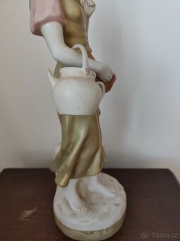 Royal dux veľká porcelánová socha žena s jablkami 52 cm - 9