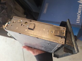 Volvo CR-306X autoradio - 9