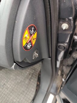 Renault Megane 2,0i - 9