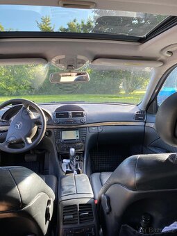 Předám mercedes w211 e320 r6 - 9
