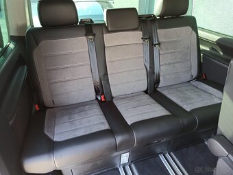 VW MULTIVAN 2.0TDi HIGHLINE - 9