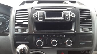 VW TRANSPORTER T5 LONG 2.0TDI 103KW KLIMA TAŽNÉ - 9