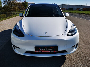 Tesla Model Y Long Range Dual motor, FSD za 100 tis.kč - 9