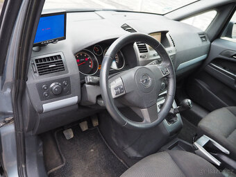 Opel Zafira 2.2 DIRECT 7 míst, NAVI, KLIMA 167tkm - 9