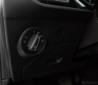 Seat Leon 1.6 TDI CR Style DSG - 9