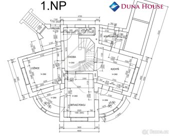 Prodej vily 234 m² s pozemkem 274 m² - 9