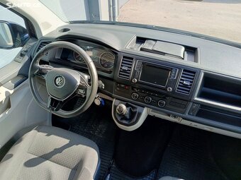 2016 VW Caravelle 2,0 TDI - manual - pěkná výbava - 9