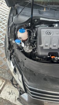 VW Passat B7 2,0 TDi - DSG výbava Highline, kůže - alcantara - 9