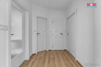 Prodej bytu 3+kk, 76 m², Miletín, ul. Komenského - 9