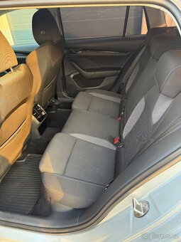 Škoda Octavia 4 2.0TDI 115 koni - 9