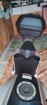 CF MOTO 300 NK - 9