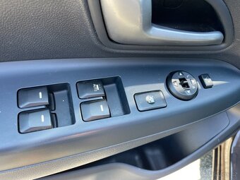 Kia Rio 1.2i 2015 - 9