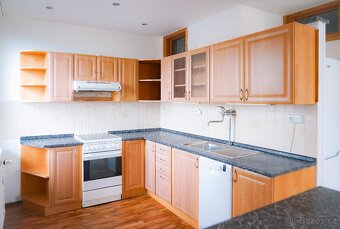 Družstevní byt 2+kk 56m2 s lodžií v Bělé pod Bezdězem - 9