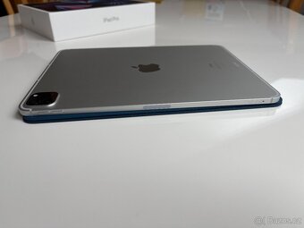 Apple iPad Pro 11" 128 GB (2021, 3. gen.) M1, TOP STAV, Wi- - 9