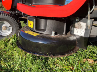 Zahradní traktor Sabo 92 HB ( John Deere X 165R) - 9