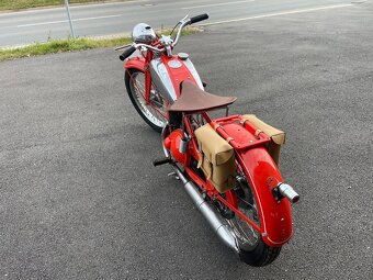 Jawa 250 Speciál - 9