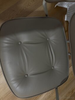 kancelářská židle ikea Alefjall - 9