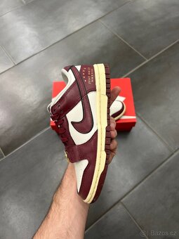 Nike Dunk Low Just Do It Sail Team Red (W) - 9