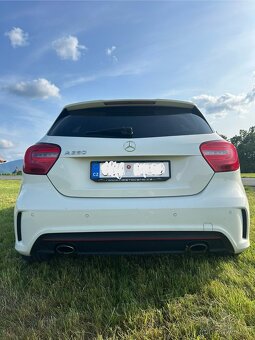 Mercedes-Benz A250 sport amg parket - 9