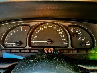 OPEL VECTRA B 1.6 16V - 9
