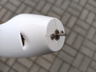 Starší ale cca nový větroň elektro motor - 9